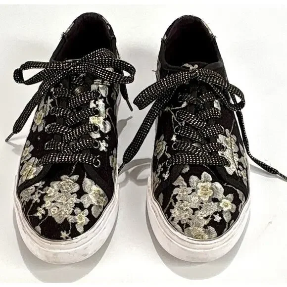 Guess Goodone5 Floral Shoes Size 9 Black Tennis Shoe Bloomcore Coquette Sneakers - Picture 2 of 11